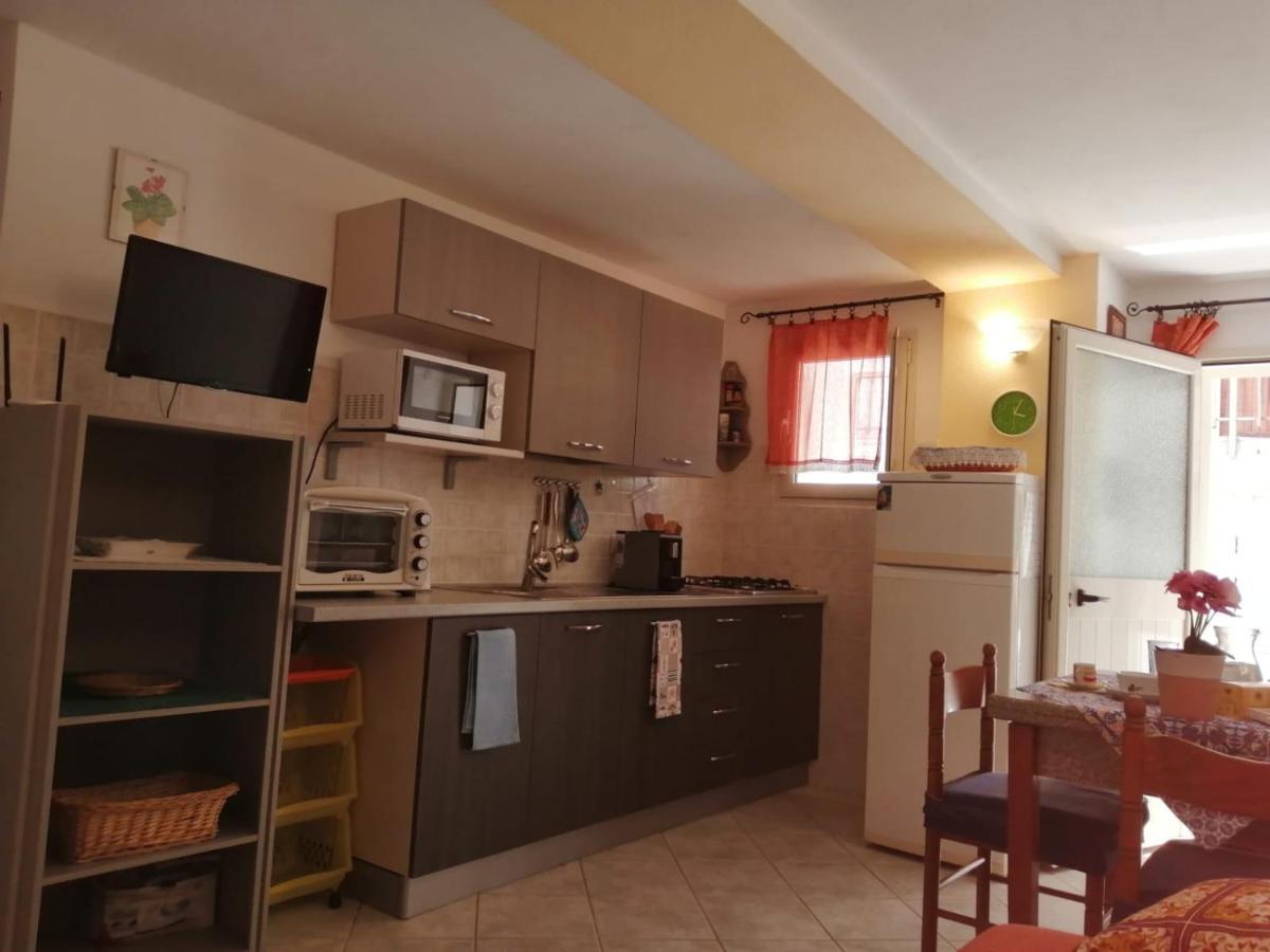 Appartamenti Le Conchiglie E Le Stelle Marine Cala Gonone Bagian luar foto